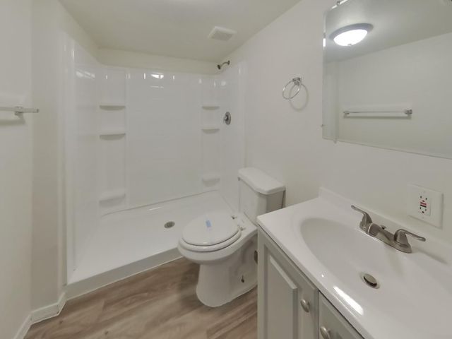 8102 W Heatherbrae Drive, Phoenix, AZ 85033