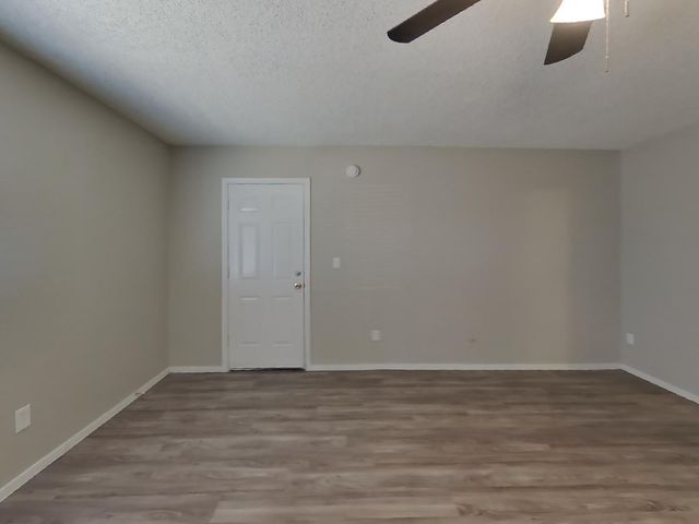 8102 W Heatherbrae Drive, Phoenix, AZ 85033