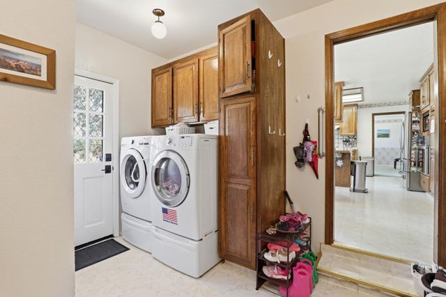 130 Sunrise Drive, Hollister, CA 95023