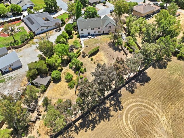 130 Sunrise Drive, Hollister, CA 95023