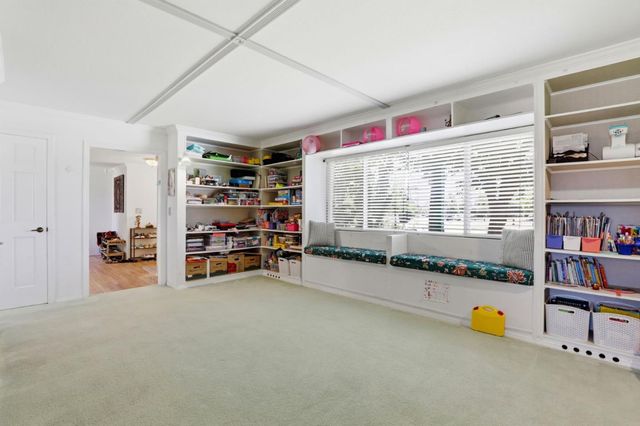 130 Sunrise Drive, Hollister, CA 95023