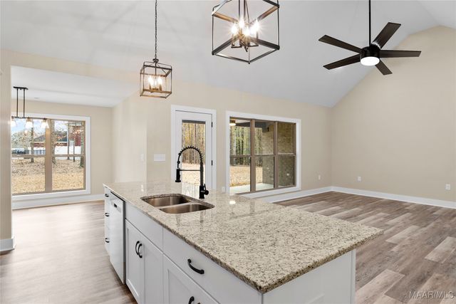 124 Fawn Drive, Clanton, AL 35045