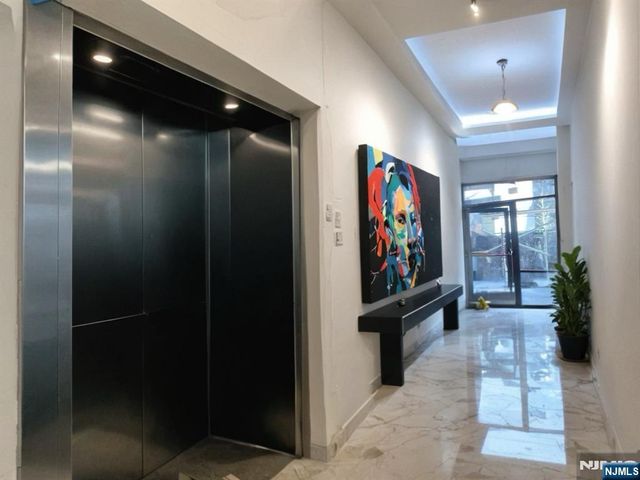 58 Union Street 501, Newark, NJ 07105