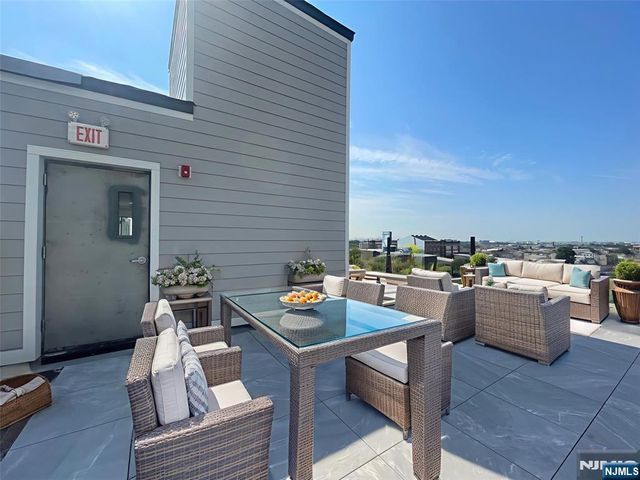 58 Union Street 501, Newark, NJ 07105