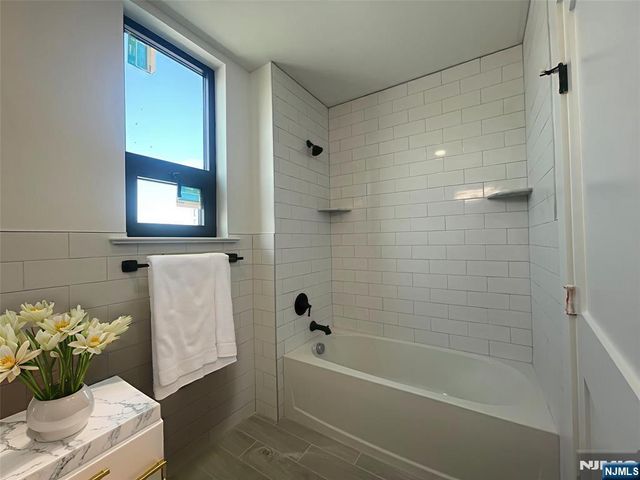 58 Union Street 501, Newark, NJ 07105