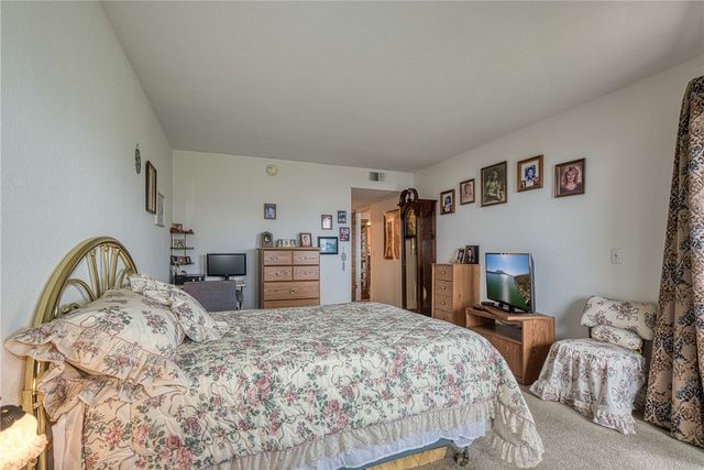 10 Royale Avenue 13A-2, Lakeport, CA 95453