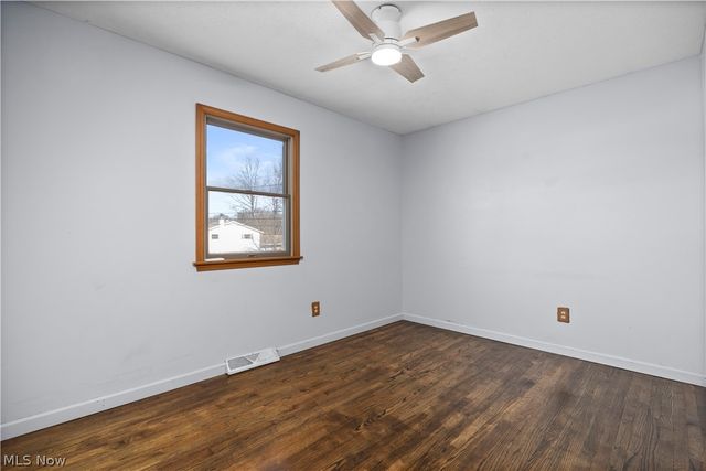 27261 Nantucket Drive, North Olmsted, OH 44070