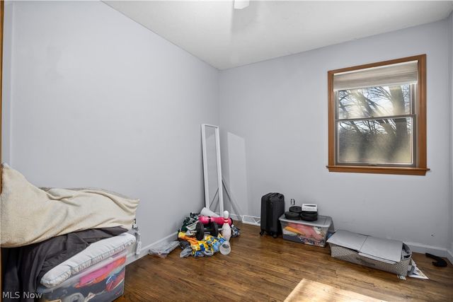 27261 Nantucket Drive, North Olmsted, OH 44070