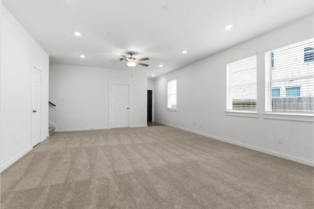13738 Olympic River Lane, Iowa Colony, TX 77583