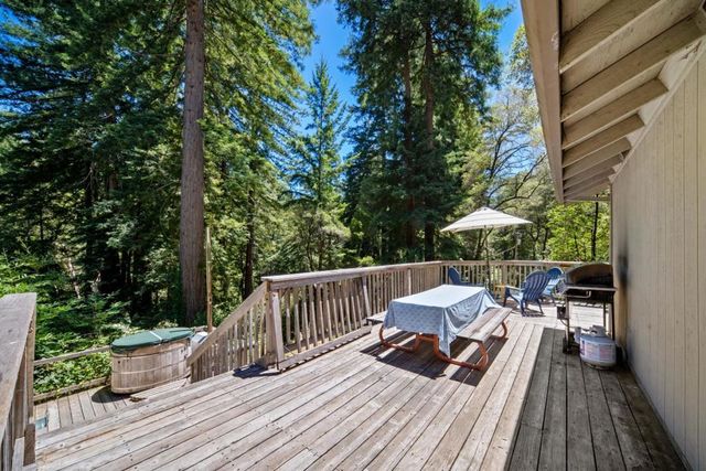 471 Country Estates Terrace, Santa Cruz, CA 95060