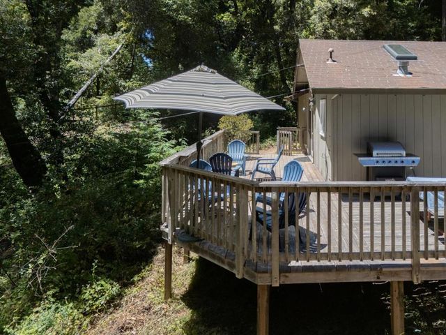 471 Country Estates Terrace, Santa Cruz, CA 95060