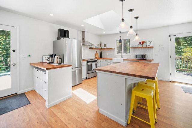 471 Country Estates Terrace, Santa Cruz, CA 95060