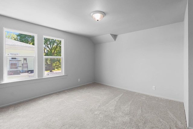 809 N DURKEE STREET, Appleton, WI 54911