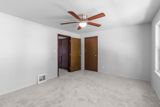 809 N DURKEE STREET, Appleton, WI 54911
