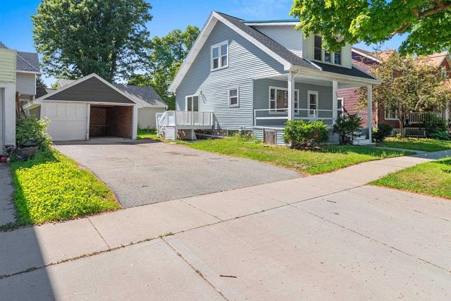 809 N DURKEE STREET, Appleton, WI 54911