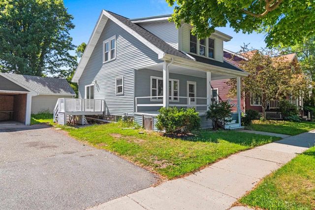 809 N DURKEE STREET, Appleton, WI 54911