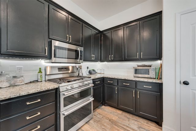 4536 Rustic Ridge Court, The Colony, TX 75056
