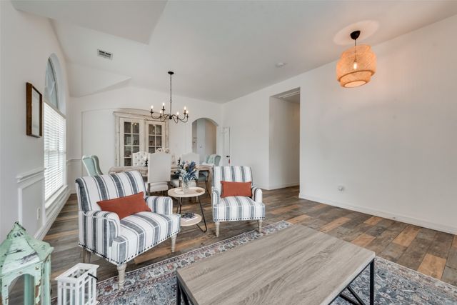 4536 Rustic Ridge Court, The Colony, TX 75056