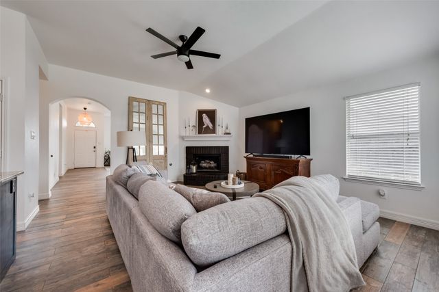 4536 Rustic Ridge Court, The Colony, TX 75056