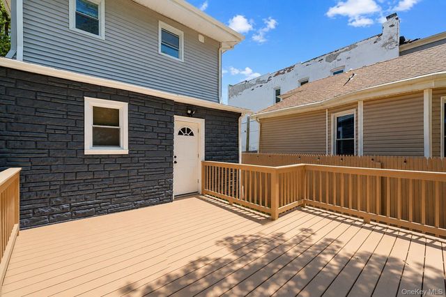 325 Newman Avenue, Bronx, NY 10473