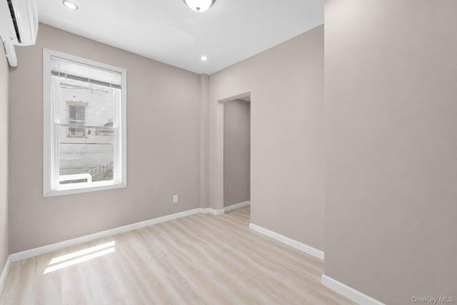 325 Newman Avenue, Bronx, NY 10473