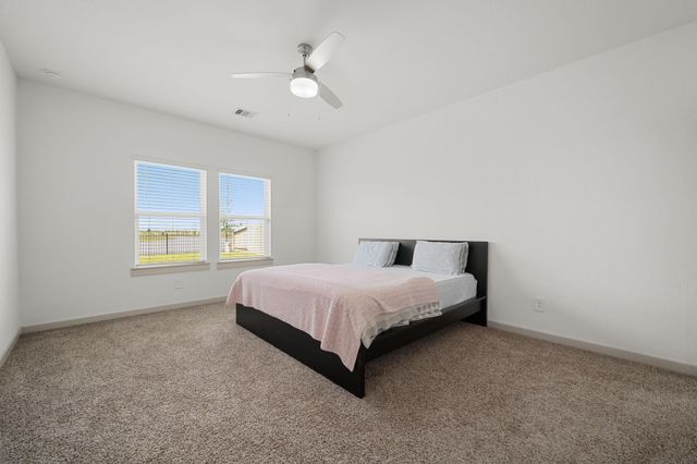 31318 Hexan Heights Lane, Fulshear, TX 77423