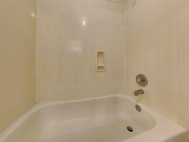 17302 Lonesome Dove Trail, Houston, TX 77095