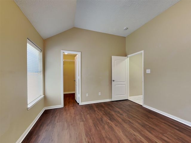 17302 Lonesome Dove Trail, Houston, TX 77095