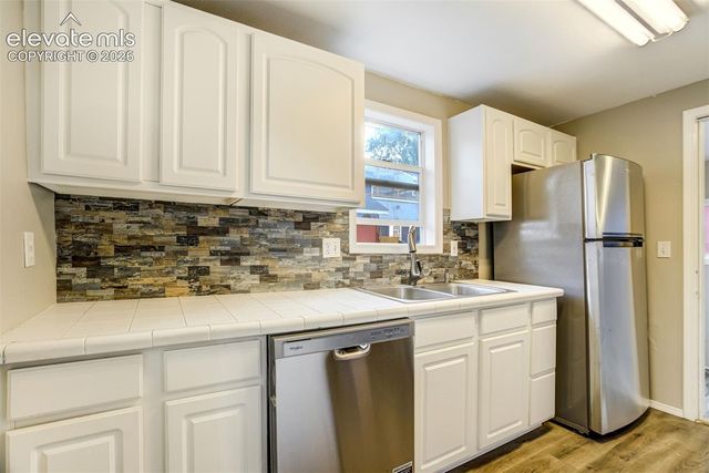 1018 W Colorado Avenue, Colorado Springs, CO 80904