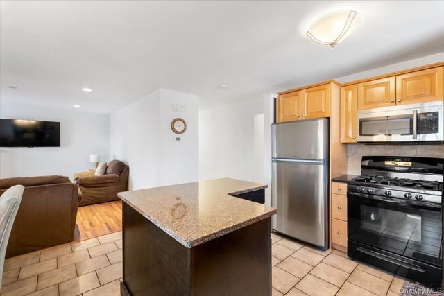 15 Scenic Drive A, Croton-on-hudson, NY 10520