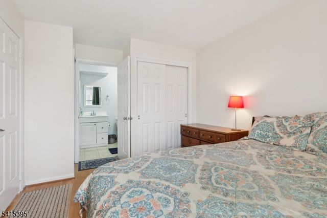 130 Longfield Ct 130, East Brunswick Twp., NJ 08816