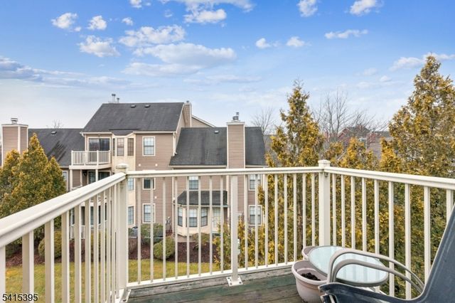130 Longfield Ct 130, East Brunswick Twp., NJ 08816