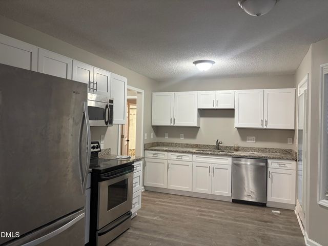 4005 Toccopola Street, Raleigh, NC 27604