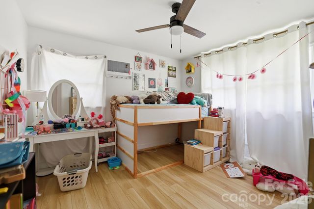 3034 Eastburn Road, Charlotte, NC 28210