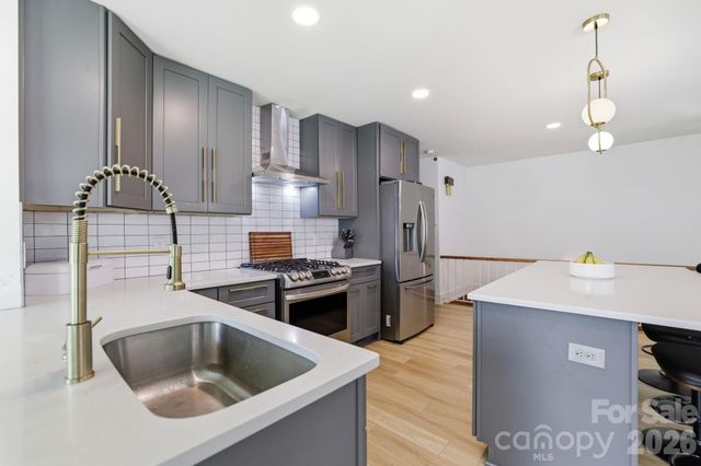 3034 Eastburn Road, Charlotte, NC 28210