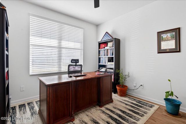 4015 Bent Creek Dr, La Grange, KY 40031