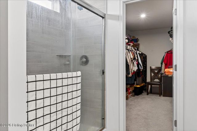 4015 Bent Creek Dr, La Grange, KY 40031