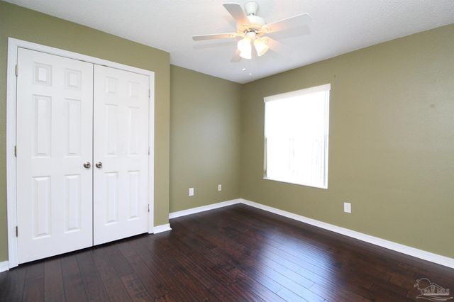 639 Saleta St, Pensacola, FL 32534