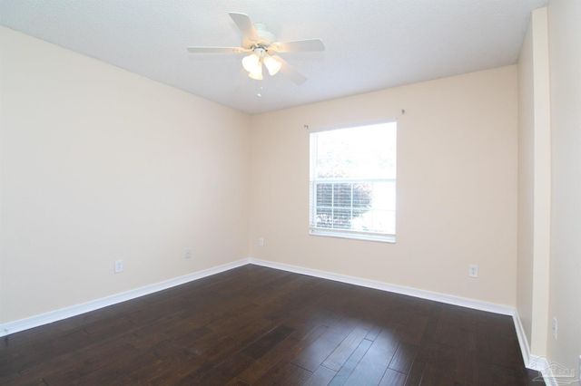 639 Saleta St, Pensacola, FL 32534