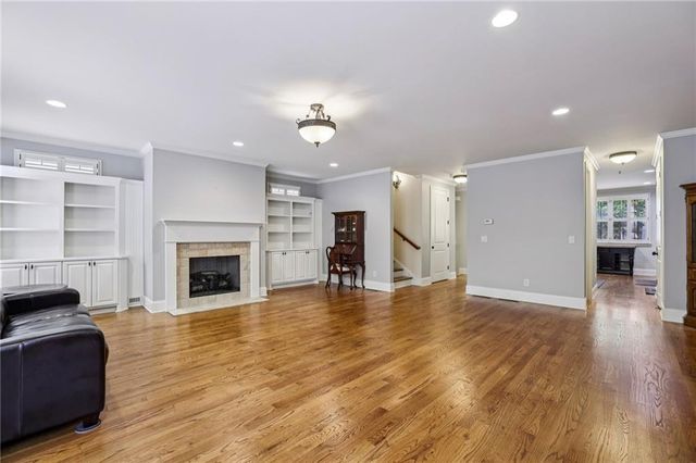 5577 Julian Place, Atlanta, GA 30342