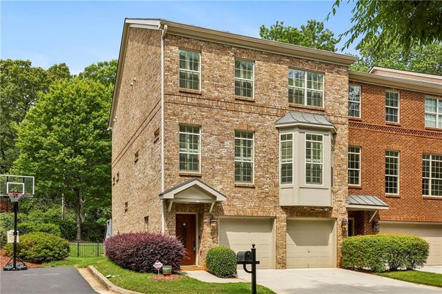 5577 Julian Place, Atlanta, GA 30342