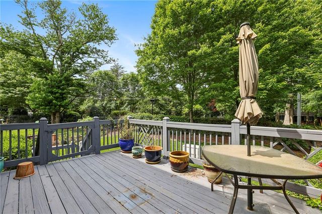 5577 Julian Place, Atlanta, GA 30342