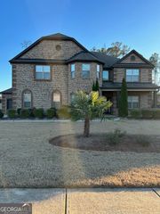 2801 Karras Cove, Hampton, GA 30228