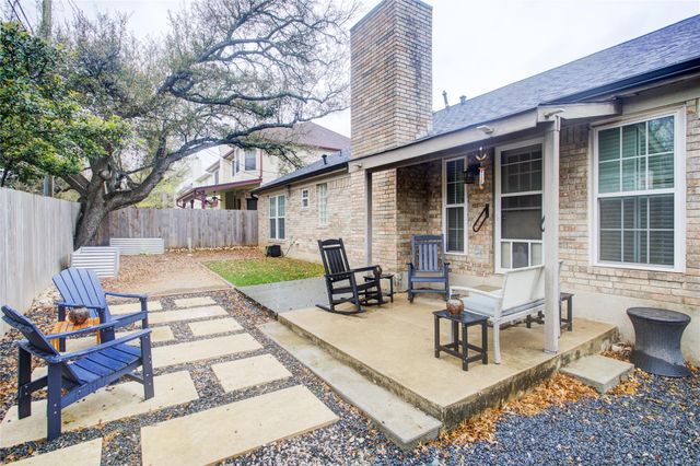 2223 Mockingbird DR, Round Rock, TX 78681