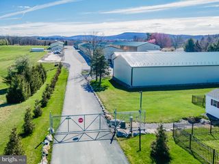 165 CHESTNUT GROVE RD #D4, Dillsburg, PA 17019