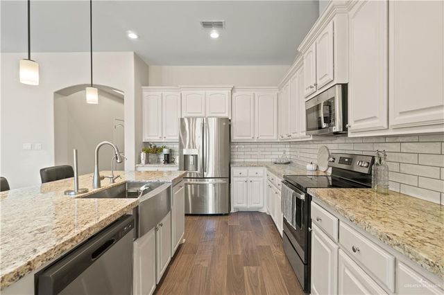 1904 Bunting Lane, Mission, TX 78572