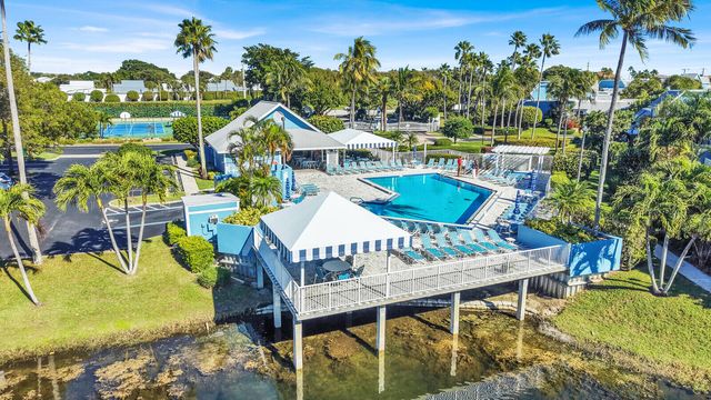 622 Ocean Dunes Circle, Jupiter, FL 33477