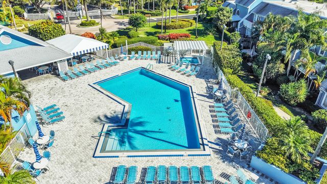 622 Ocean Dunes Circle, Jupiter, FL 33477