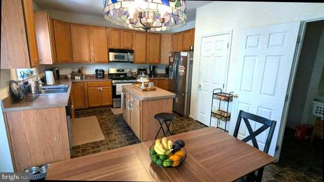6 SAINT STEPHENS CT, Stafford, VA 22556