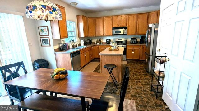6 SAINT STEPHENS CT, Stafford, VA 22556